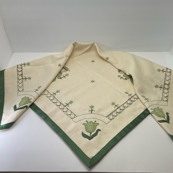 Dutch Folk Art Square 85 x 85 cm Table Cloth Doily - Picture 2 of 16